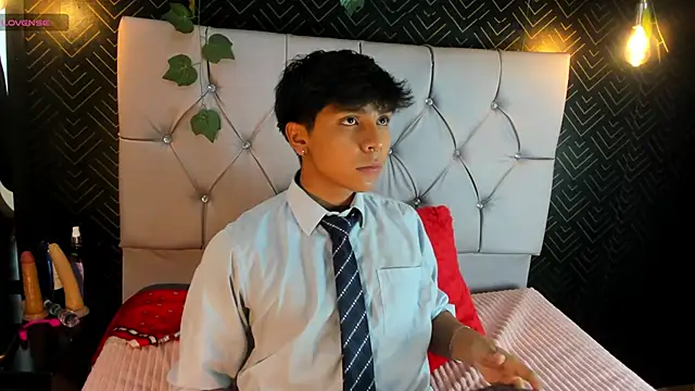 Thiago Kozak online show from October 7, 2025, 12:24 pm