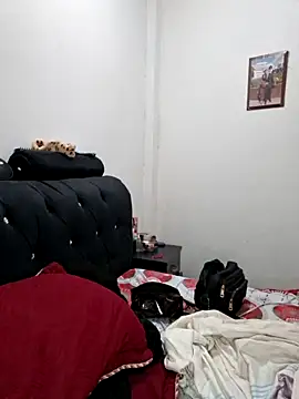 Hanna Kieran online show from October 21, 2025, 3:46 pm