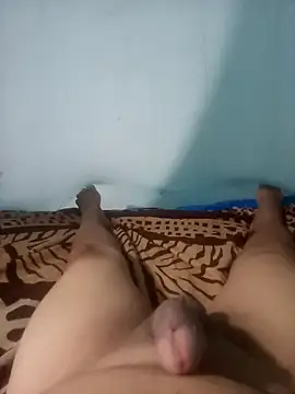 cora08 online show from October 14, 2025, 5:52 am