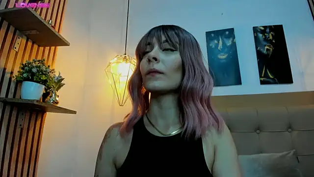 Snapshot of alesziarose chatting on November 11, 2025, 5:46 pm alesziarose online show from November 11, 2025, 5:46 pm