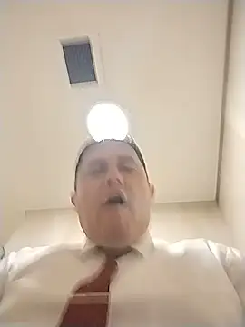 Snapshot of BigCristh79 chatting on July 5, 2026, 9:22 pm BigCristh79 online show from July 5, 2026, 9:22 pm