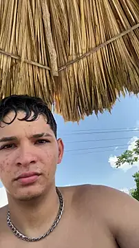 RobinLenoxx online show from March 30, 2026, 7:59 pm