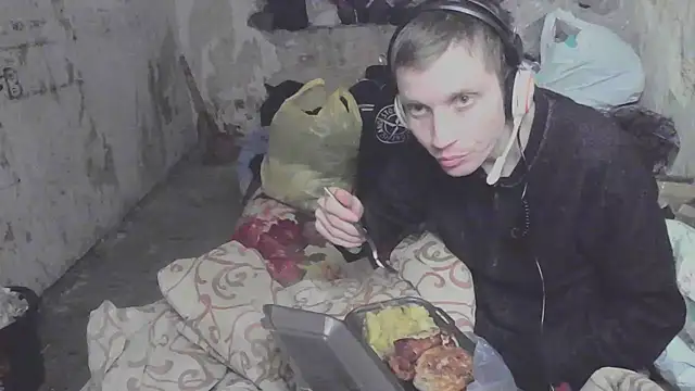 makarov1993 online show from November 8, 2025, 12:16 pm