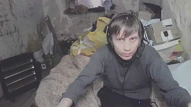 makarov1993 online show from April 18, 2026, 7:58 pm