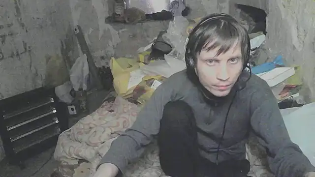 makarov1993 online show from April 19, 2026, 6:10 pm