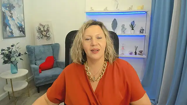 NinaStarle online show from April 19, 2026, 6:10 pm