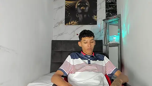 afrodita n ares online show from November 28, 2025, 7:49 pm