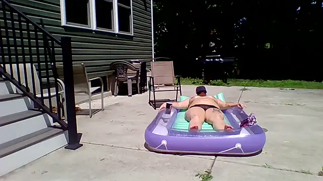 Melissamarcosx4 online show from July 3, 2026, 3:51 pm