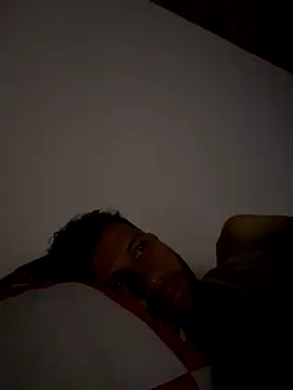 Michaell Spinelly online show from September 12, 2025, 9:42 am