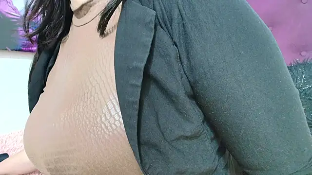 katherine blair online show from April 3, 2026, 12:25 pm