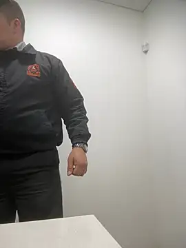 Manu0586 online show from February 25, 2026, 6:56 am