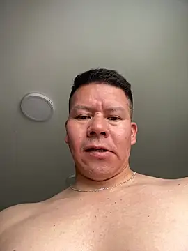 Manu0586 online show from April 16, 2026, 5:14 pm