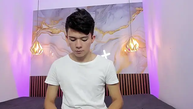 Snapshot of AndyFame1 chatting on September 20, 2025, 4:35 am AndyFame1 online show from September 20, 2025, 4:35 am