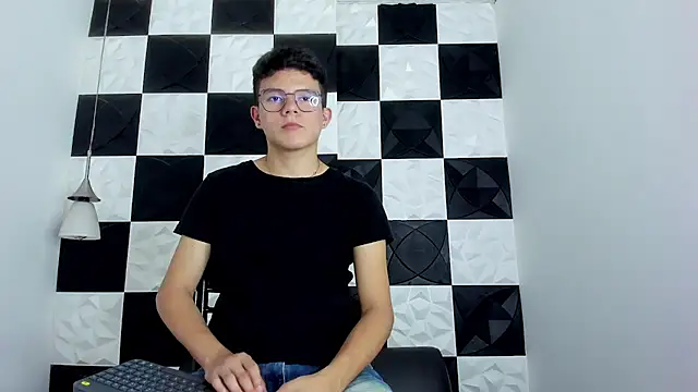 AndyFame1 online show from December 21, 2025, 6:59 pm