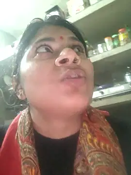 Snapshot of couple_71 chatting on January 10, 2026, 2:08 pm couple 71 online show from January 10, 2026, 2:08 pm