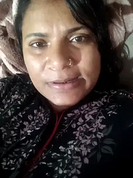 Snapshot of couple_71 chatting on March 11, 2026, 7:14 am couple 71 online show from March 11, 2026, 7:14 am