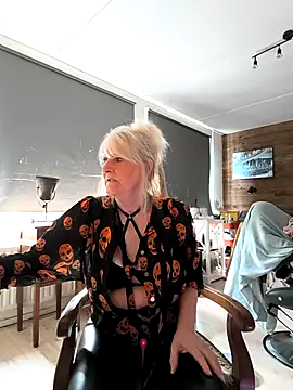 SexyKato001 online show from October 19, 2025, 10:49 am