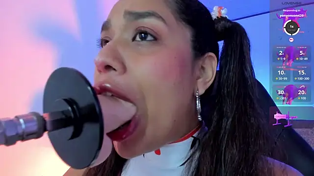 giselle upp online show from November 15, 2025, 3:48 am