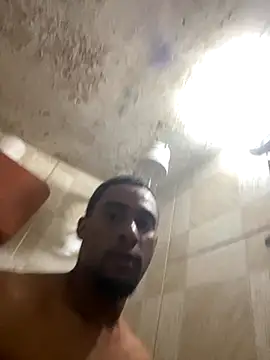 Snapshot of freedmar chatting on December 2, 2025, 1:39 pm freedmar online show from December 2, 2025, 1:39 pm