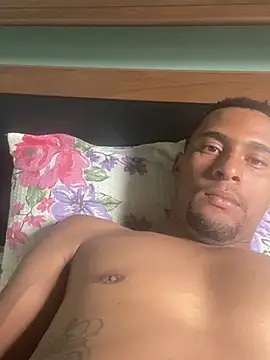 Snapshot of freedmar chatting on January 17, 2026, 11:37 am freedmar online show from January 17, 2026, 11:37 am