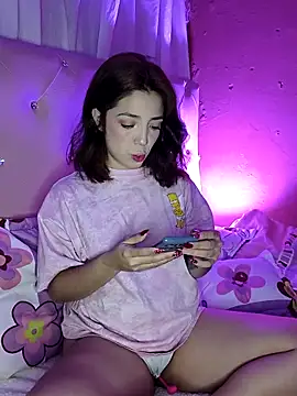 summi10 online show from September 26, 2025, 10:58 pm