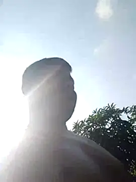 CatchingBouquet online show from November 22, 2025, 5:06 am