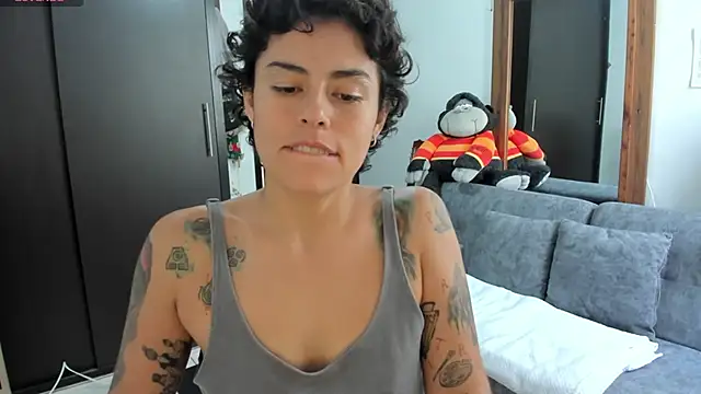 natt op online show from April 22, 2026, 1:12 pm