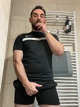 Snapshot of Shots_of_sperm chatting on September 22, 2025, 11:40 pm Shots of sperm online show from September 22, 2025, 11:40 pm