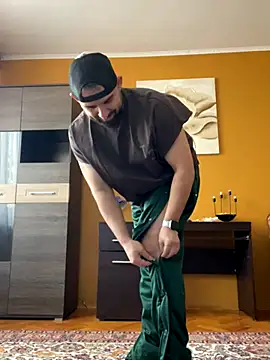 Snapshot of Shots_of_sperm chatting on October 17, 2025, 11:35 am Shots of sperm online show from October 17, 2025, 11:35 am