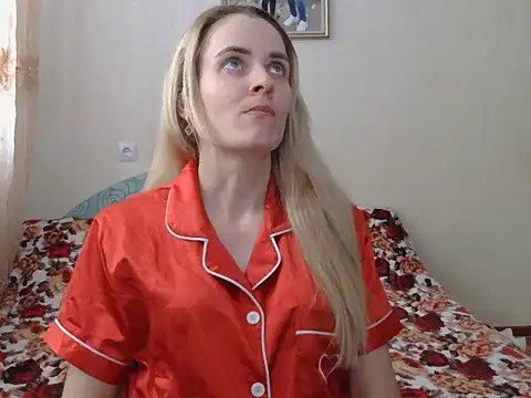 JayeTyler online show from February 11, 2026, 7:46 am