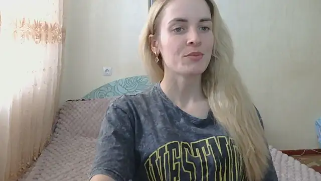 JayeTyler online show from March 19, 2026, 7:12 am