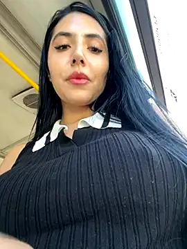 Snapshot of oh_nina chatting on September 25, 2025, 9:18 pm oh nina online show from September 25, 2025, 9:18 pm