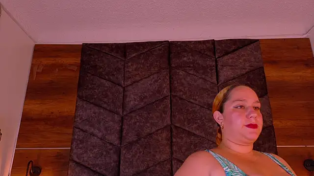 JenaCooper  online show from November 5, 2025, 3:06 am