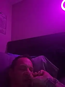 Snapshot of vegasboi70206 chatting on March 27, 2026, 10:04 am vegasboi70206 online show from March 27, 2026, 10:04 am