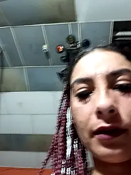 miaroberts69 online show from February 2, 2026, 10:03 am