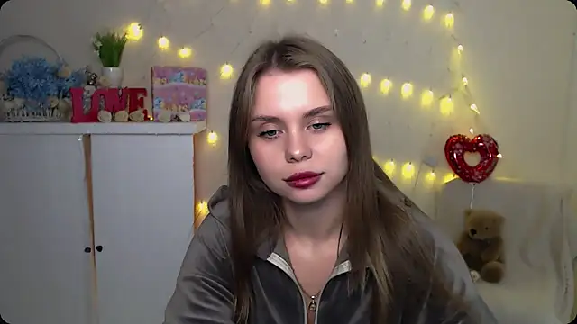 OceanicDawn online show from October 6, 2025, 7:39 am