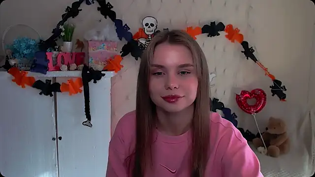 OceanicDawn online show from November 2, 2025, 9:11 am