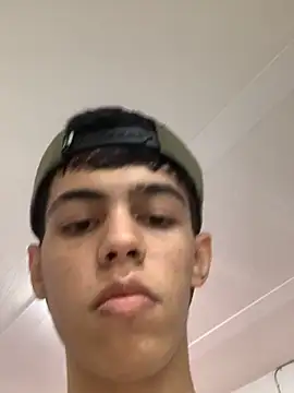 TWINKS FRIENDS online show from November 20, 2025, 1:39 am