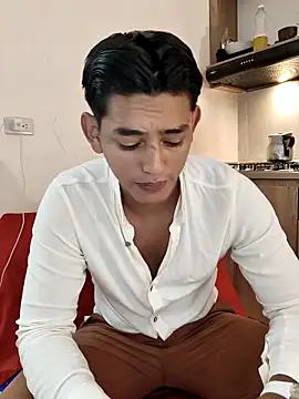 Hiroshi Shen online show from October 6, 2025, 12:13 pm