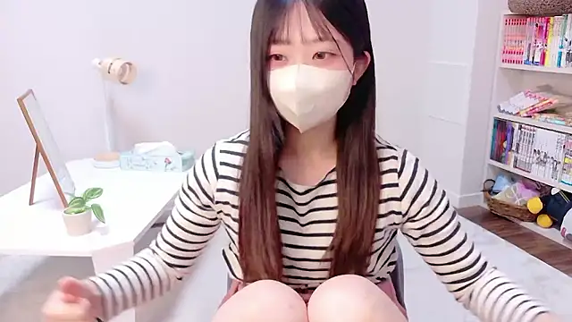 OSUSHI-CHAN online show from October 15, 2025, 6:19 pm