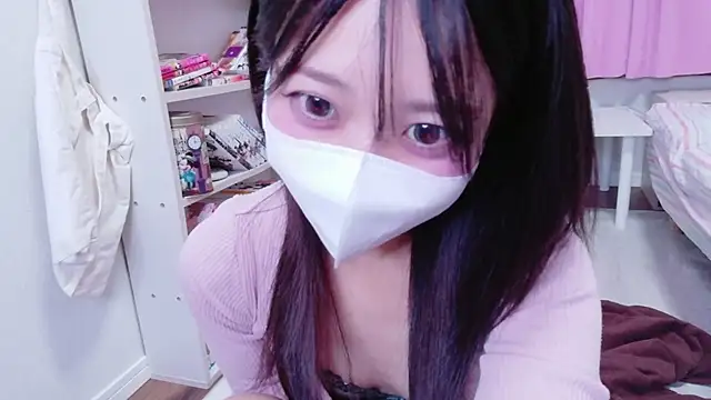 Snapshot of OSUSHI-CHAN chatting on May 13, 2026, 6:27 pm OSUSHI-CHAN online show from May 13, 2026, 6:27 pm
