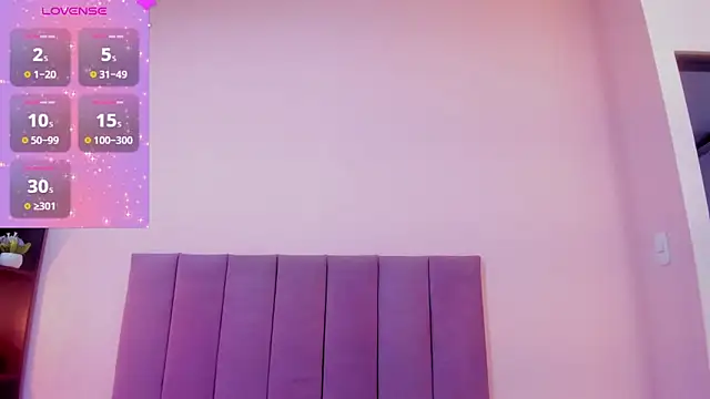 violet myerrs online show from January 13, 2026, 12:43 pm