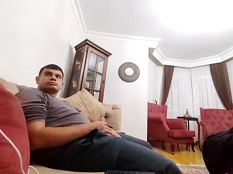 kocasosisli online show from October 4, 2025, 6:06 pm