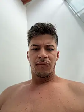 piterrr hot online show from April 21, 2026, 1:50 pm