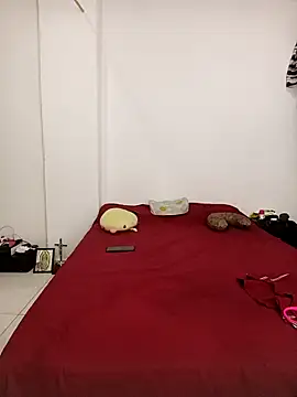 queemking online show from April 2, 2026, 1:03 am