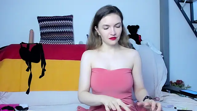 Katherine Twilight online show from February 8, 2025, 7:15 am