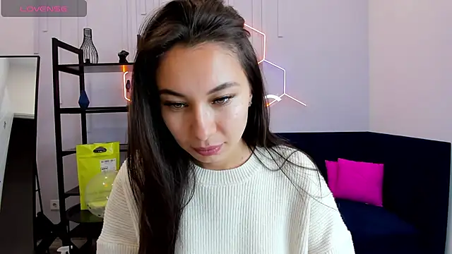 Kat  cat online show from September 30, 2025, 6:40 am