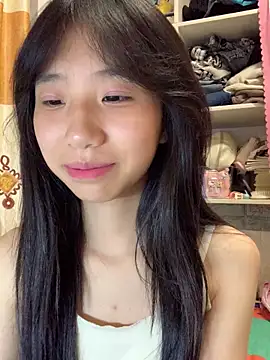 xiaotao-999 online show from September 8, 2025, 3:33 pm