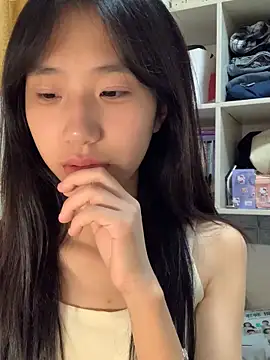 xiaotao-999 online show from September 9, 2025, 4:17 pm