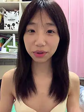 xiaotao-999 online show from October 14, 2025, 4:30 pm